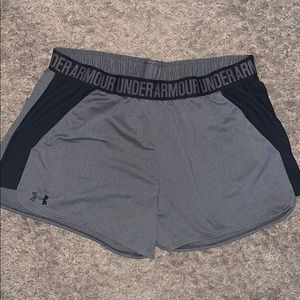 Women’s XL Under Armour shorts